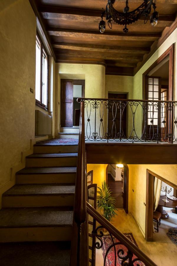 Villa Dom เปียเชนซา ภายนอก รูปภาพ